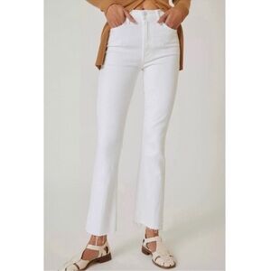 Mother The Hustler Ankle Fray in Fairest Of Them All White High Rise Jeans 28